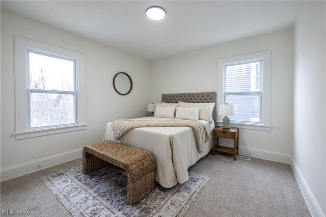 3379 Tullamore Road, Cleveland Heights, OH 44118