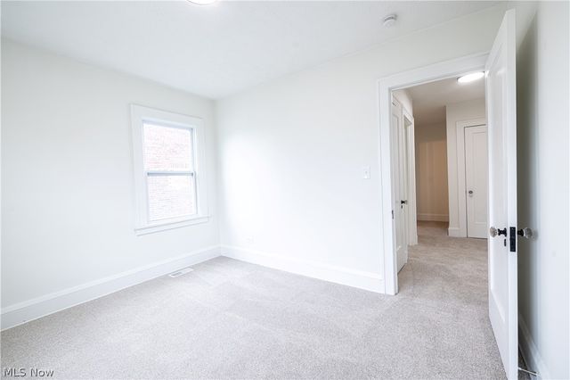 3379 Tullamore Road, Cleveland Heights, OH 44118