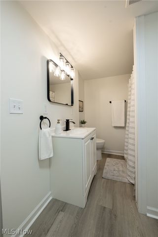 3379 Tullamore Road, Cleveland Heights, OH 44118