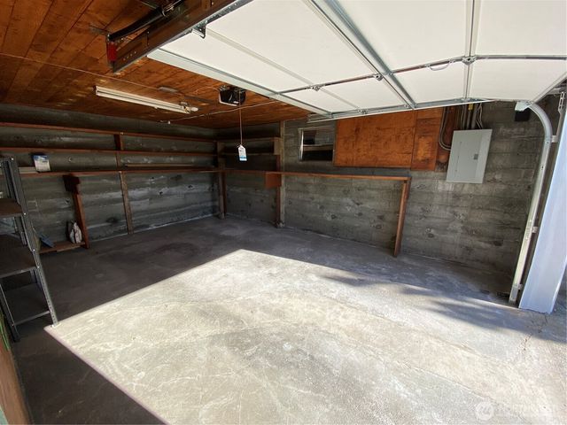 4916 24th Place S, Seattle, WA 98108