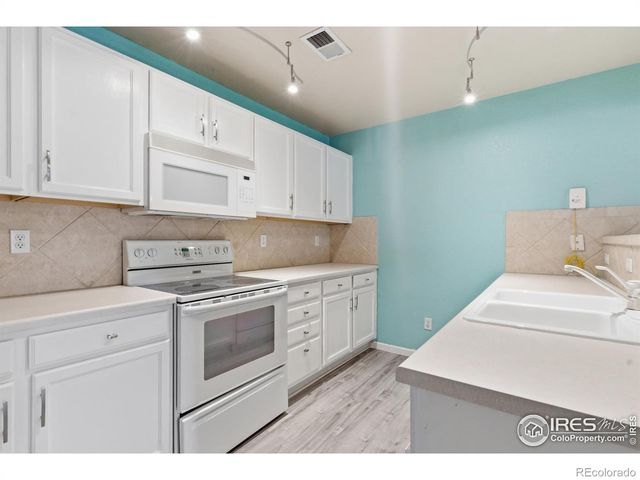 1404 Whitehall Drive C, Longmont, CO 80504