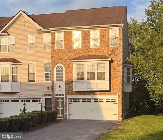 10329 LANTERN LN, Hagerstown, MD 21740