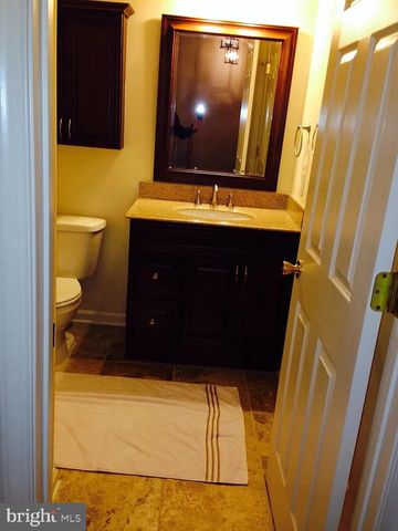 10329 LANTERN LN, Hagerstown, MD 21740