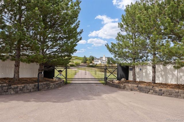 23 Yucca Hills Road, Castle Rock, CO 80109