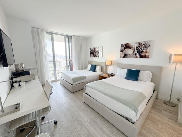 2602 E Hallandale Beach Blvd R1807, Hallandale Beach, FL 33009