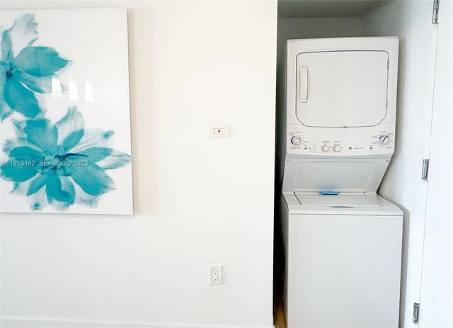 2602 E Hallandale Beach Blvd R1807, Hallandale Beach, FL 33009