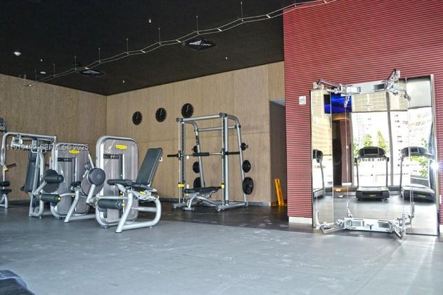 2602 E Hallandale Beach Blvd R1807, Hallandale Beach, FL 33009