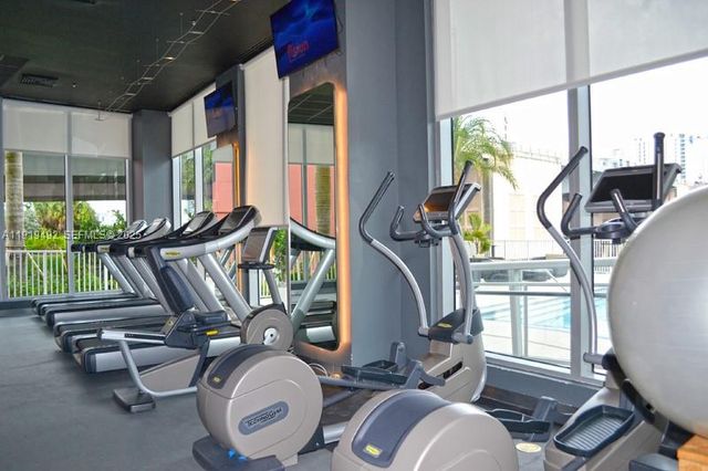 2602 E Hallandale Beach Blvd R1807, Hallandale Beach, FL 33009