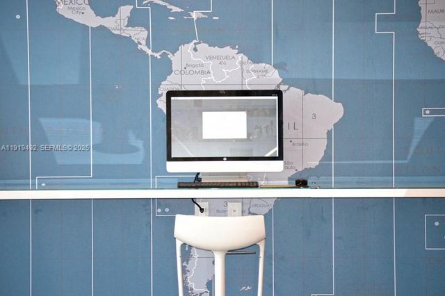 2602 E Hallandale Beach Blvd R1807, Hallandale Beach, FL 33009