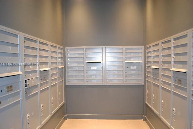 2602 E Hallandale Beach Blvd R1807, Hallandale Beach, FL 33009