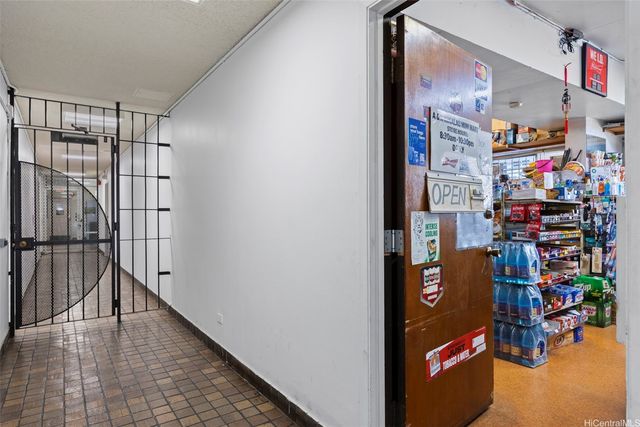 775 Kinalau Place 1409, Honolulu, HI 96813