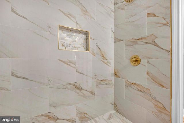 1518 N WOLFE ST, Baltimore, MD 21213