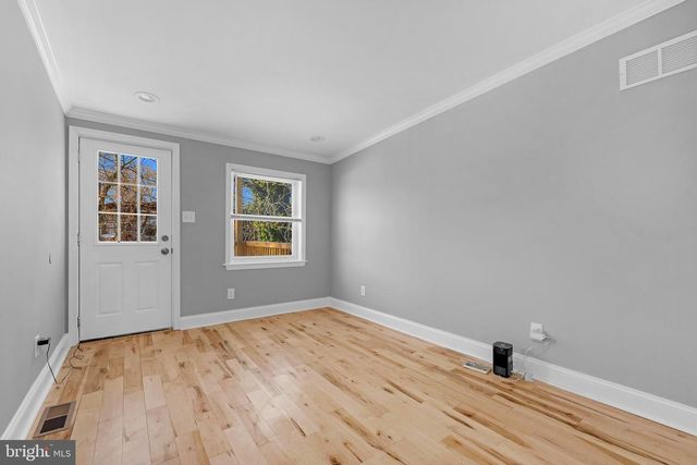 1518 N WOLFE ST, Baltimore, MD 21213