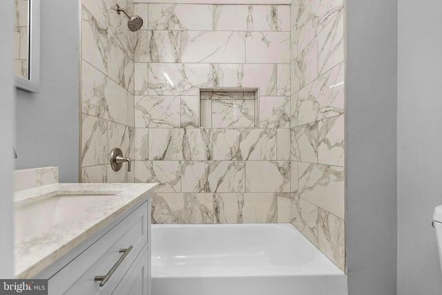 1518 N WOLFE ST, Baltimore, MD 21213