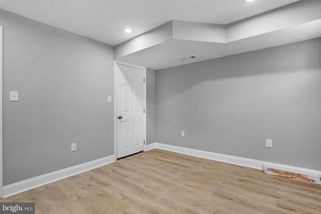 1518 N WOLFE ST, Baltimore, MD 21213