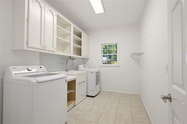 535 Flying Scot Way, Alpharetta, GA 30005