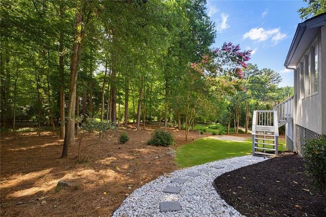 535 Flying Scot Way, Alpharetta, GA 30005
