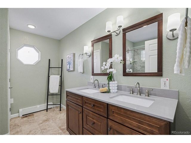 6755 Strasburg Rd, Strasburg, CO 80136