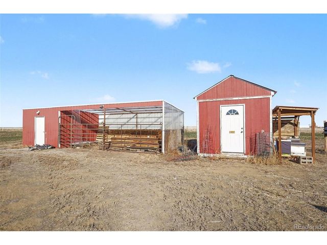 6755 Strasburg Rd, Strasburg, CO 80136