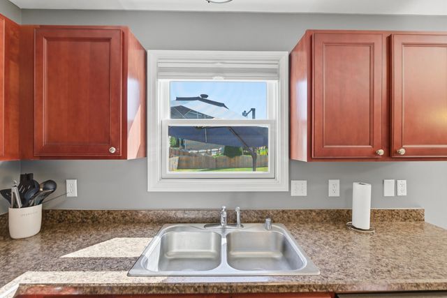 102 Jennifer Drive, Georgetown, KY 40324