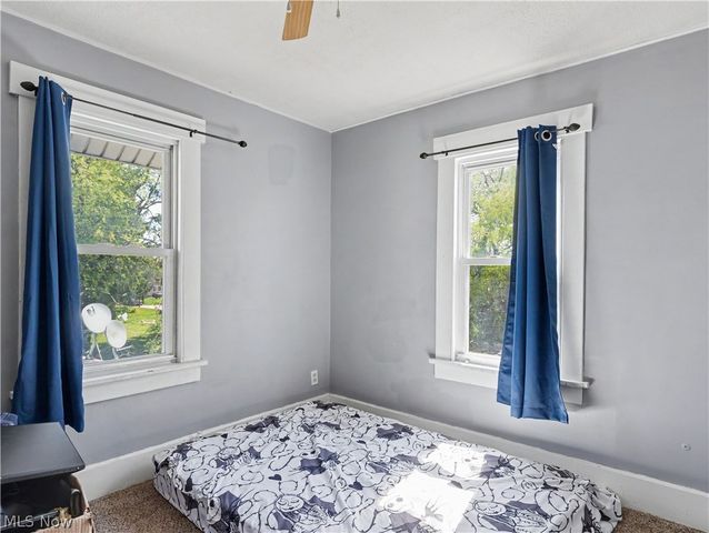 2012 Harmont Avenue NE, Canton, OH 44705