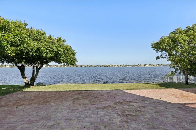 16479 SW 54th Ct, Miramar, FL 33027