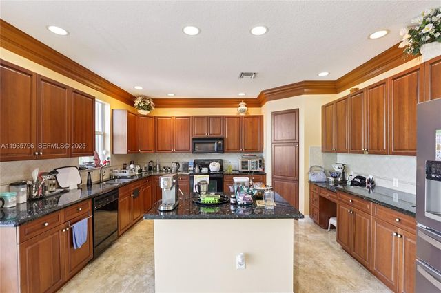 16479 SW 54th Ct, Miramar, FL 33027