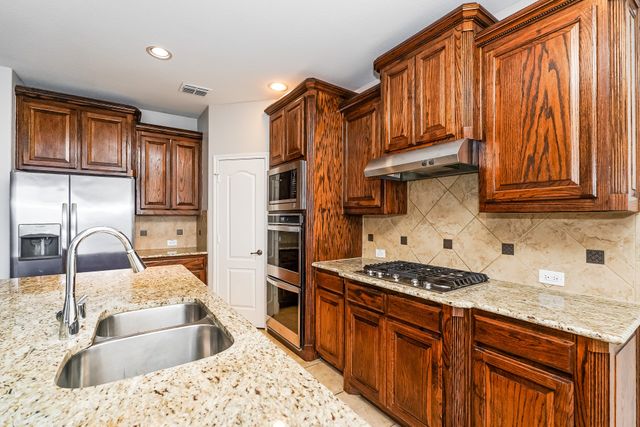 651 Seymour Drive, Frisco, TX 75033