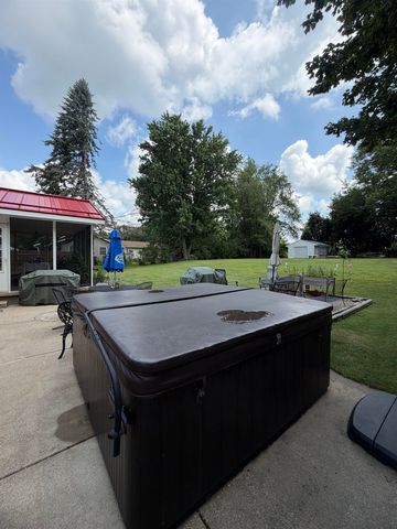 59034 Bremen Highway, Mishawaka, IN 46544