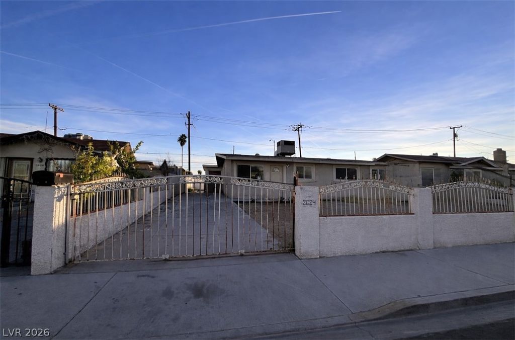 2624 Brady Avenue, Las Vegas, NV 89101