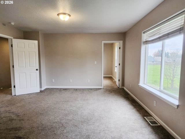 835 S WYNOOSKI St, Newberg, OR 97132