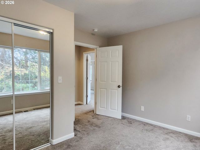 835 S WYNOOSKI St, Newberg, OR 97132