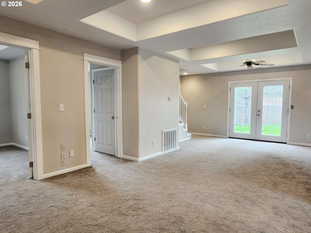 835 S WYNOOSKI St, Newberg, OR 97132