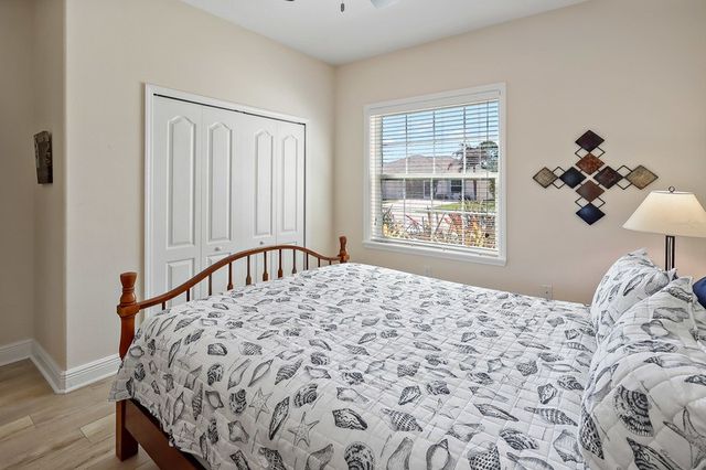 625 Gossamer Wing Way, Sebastian, FL 32958