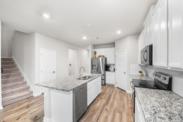 232 Colebrook, Cibolo, TX 78108