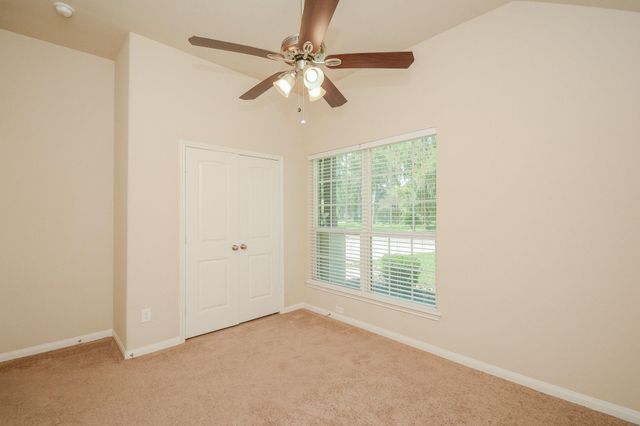 2205 Lake Foreest Dr Drive, West Columbia, TX 77486