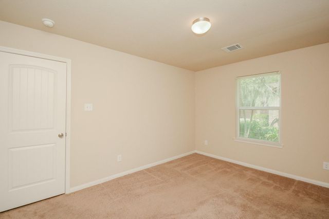 2205 Lake Foreest Dr Drive, West Columbia, TX 77486