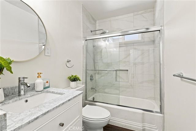 7635 Fallbrook, West Hills, CA 91304