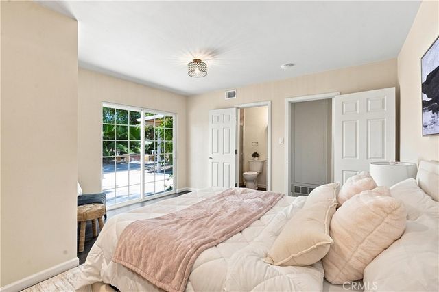 7635 Fallbrook, West Hills, CA 91304