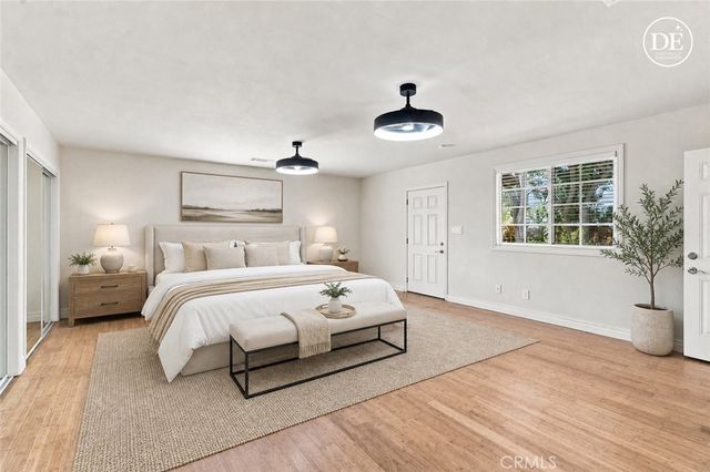 7635 Fallbrook, West Hills, CA 91304