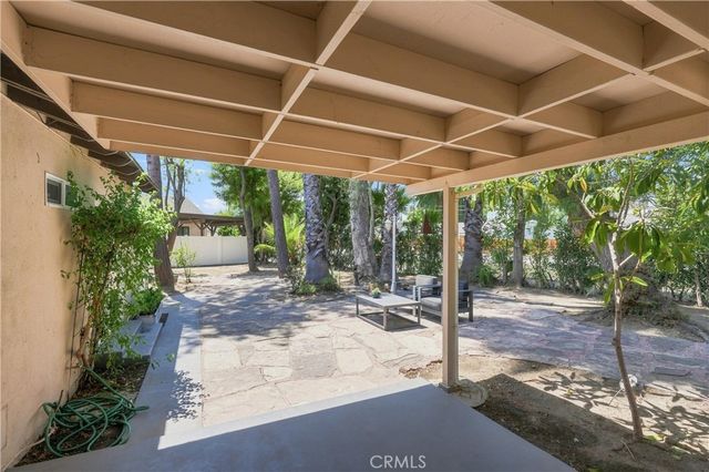 7635 Fallbrook, West Hills, CA 91304