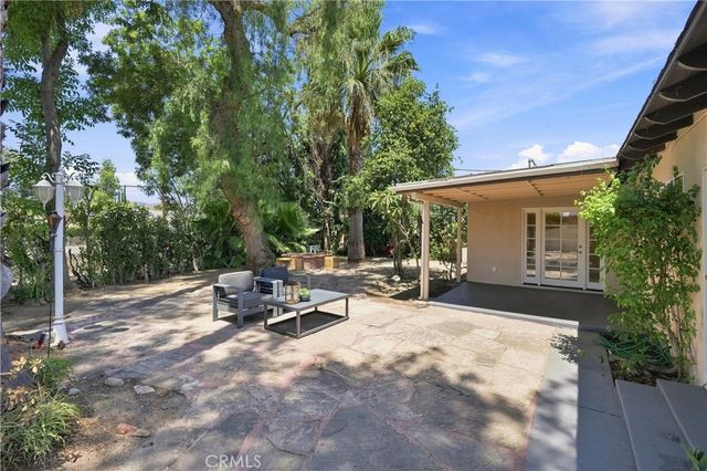 7635 Fallbrook, West Hills, CA 91304