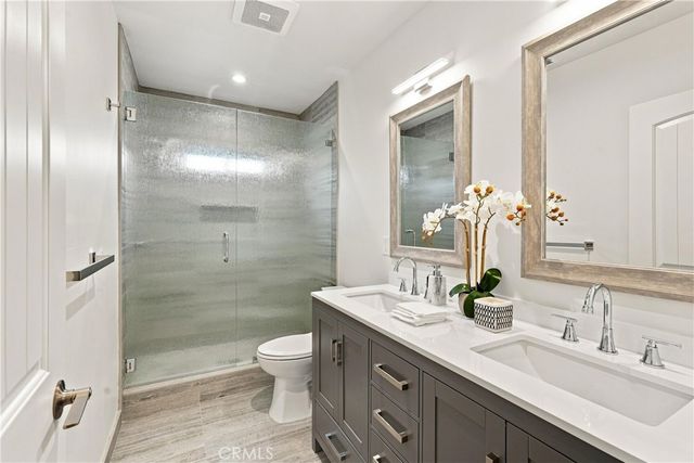 7635 Fallbrook, West Hills, CA 91304