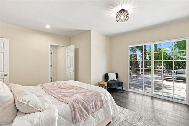 7635 Fallbrook, West Hills, CA 91304