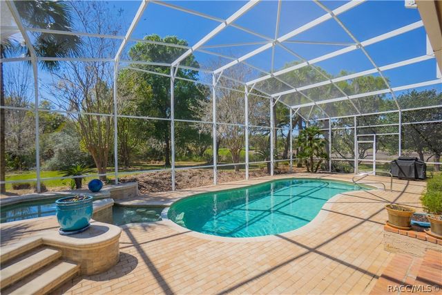 8950 E Eden Walk Court, Inverness, FL 34450