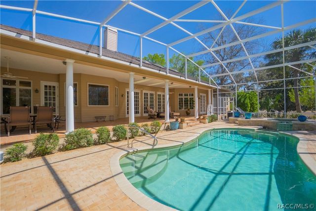 8950 E Eden Walk Court, Inverness, FL 34450