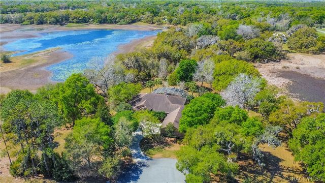 8950 E Eden Walk Court, Inverness, FL 34450