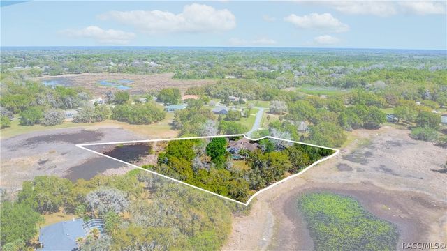 8950 E Eden Walk Court, Inverness, FL 34450