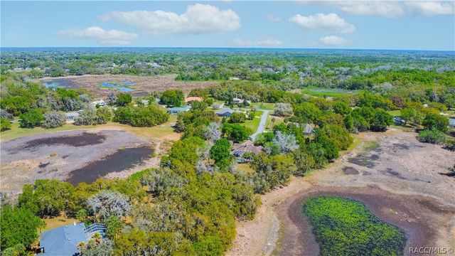 8950 E Eden Walk Court, Inverness, FL 34450