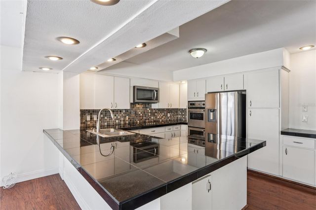 29 CYPRESS DRIVE, Palm Harbor, FL 34684